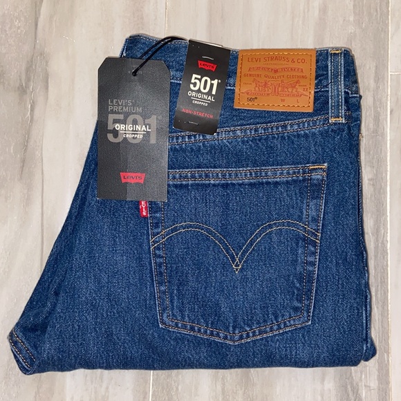 Levi’s Premium 501 Distress & Raw Hem (2018), Capital E, 32x28, NWT, $108 MSRP - Picture 2 of 13
